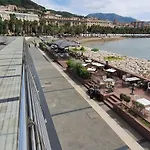 Ondemare, Luxury