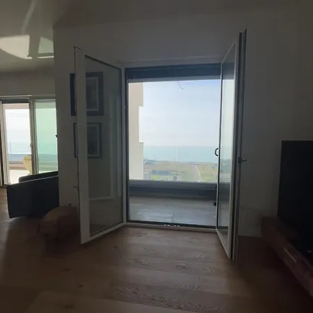 Ondemare, Luxury Apartment