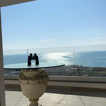 Ondemare, Luxury Apartment *